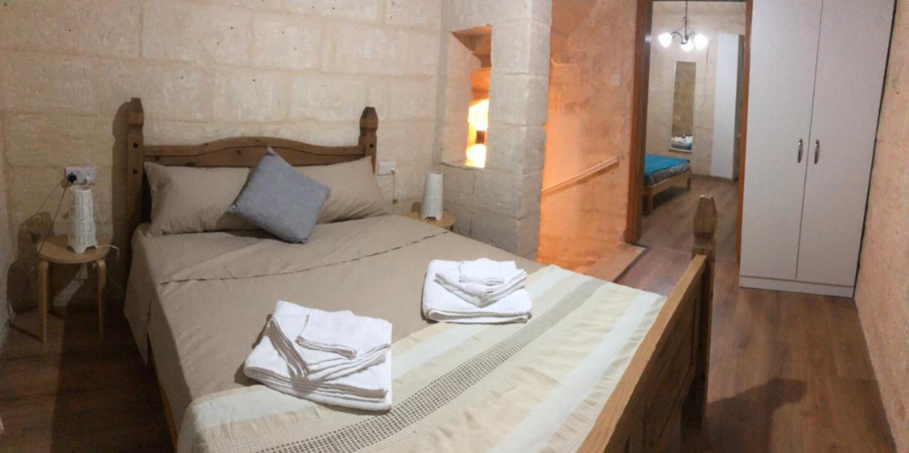 Floriana Cosy Townhouse Lejlighed Eksteriør billede