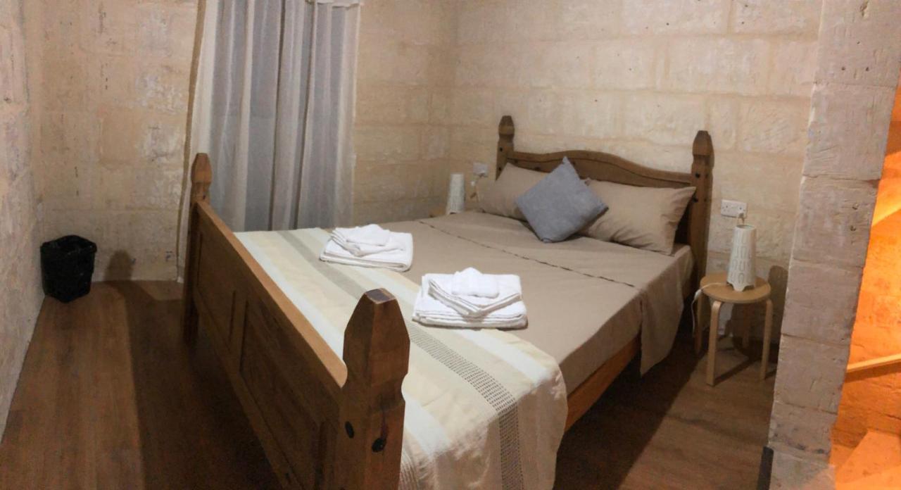 Floriana Cosy Townhouse Lejlighed Eksteriør billede