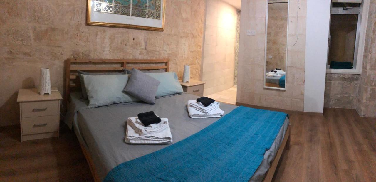 Floriana Cosy Townhouse Lejlighed Eksteriør billede
