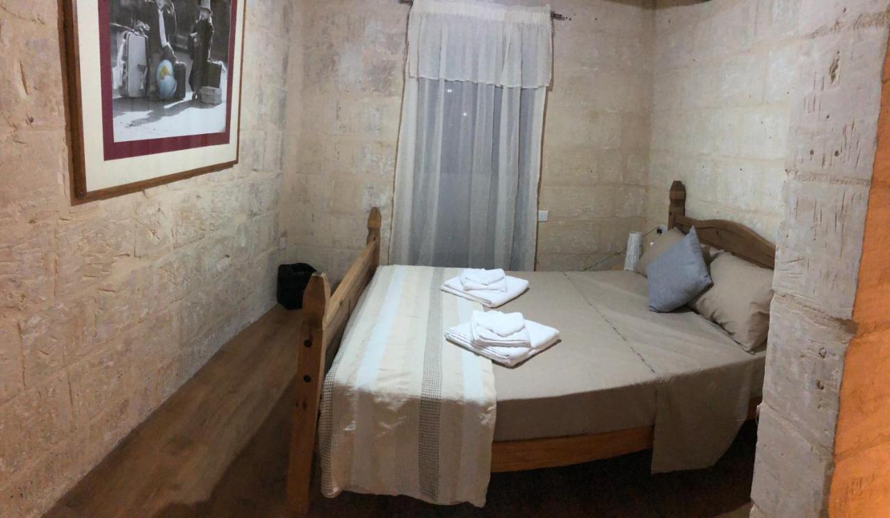 Floriana Cosy Townhouse Lejlighed Eksteriør billede